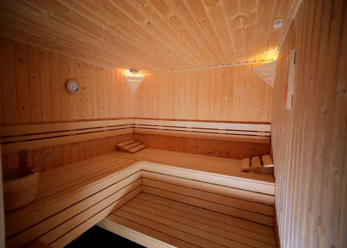 Fekete Golya Xl Lejlighed